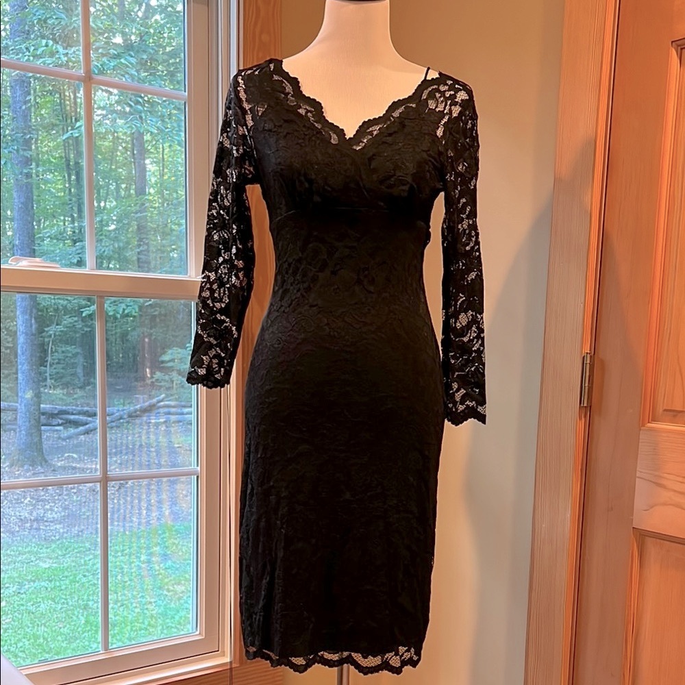 Elegant Black Lace Dress